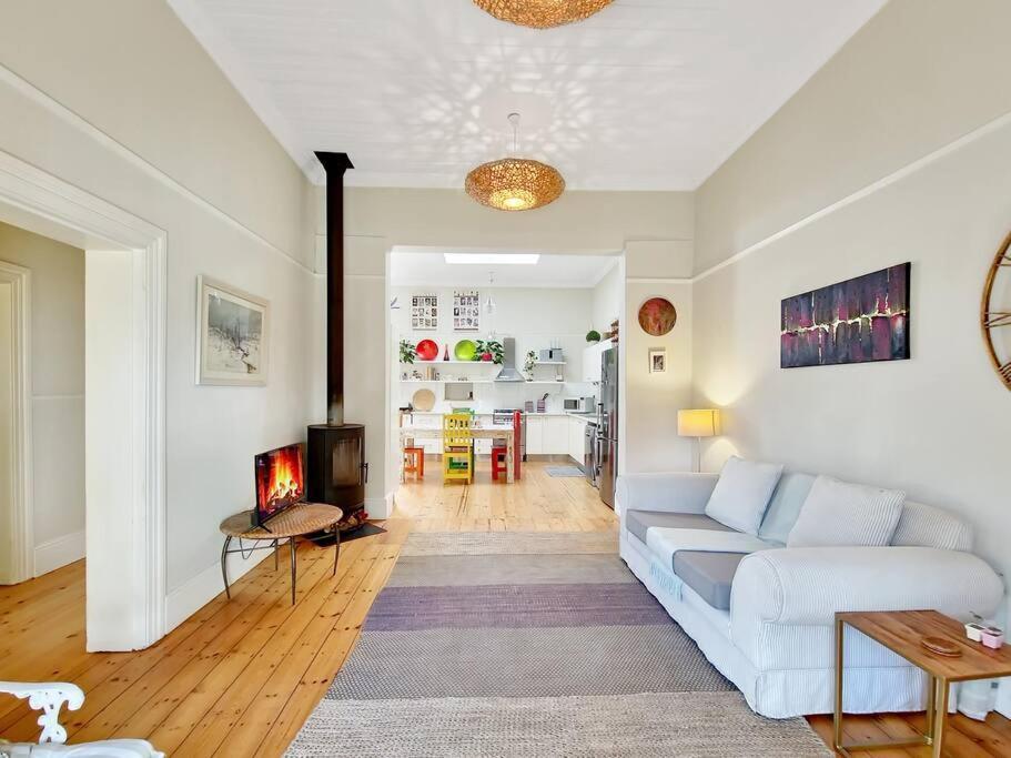 Spacious Family In Woodstock! *