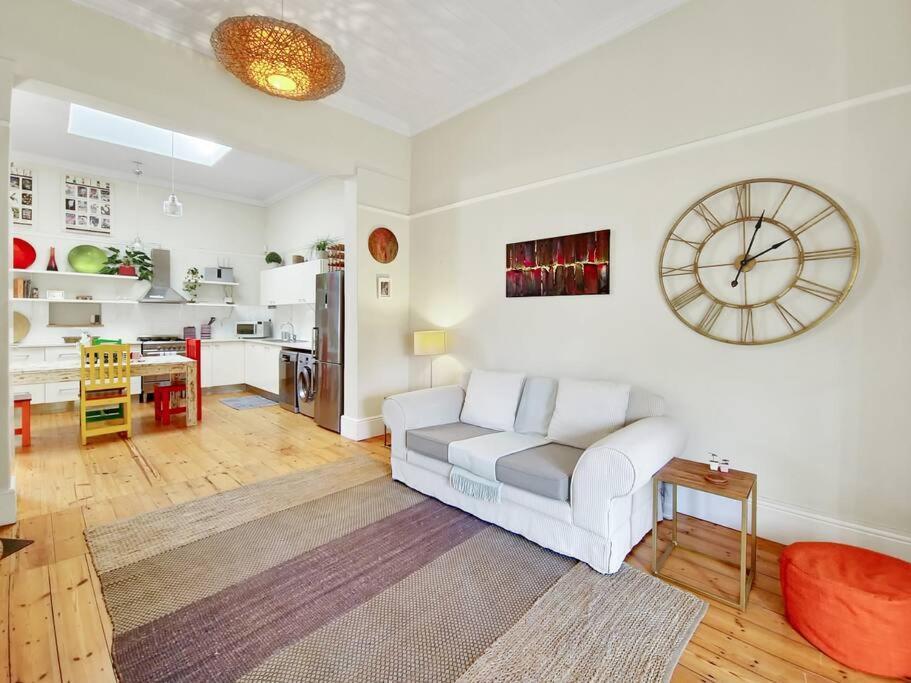 Holiday home Spacious Family In Woodstock! Cape Town