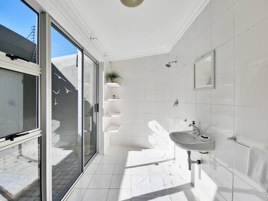 Spacious Family In Woodstock! *